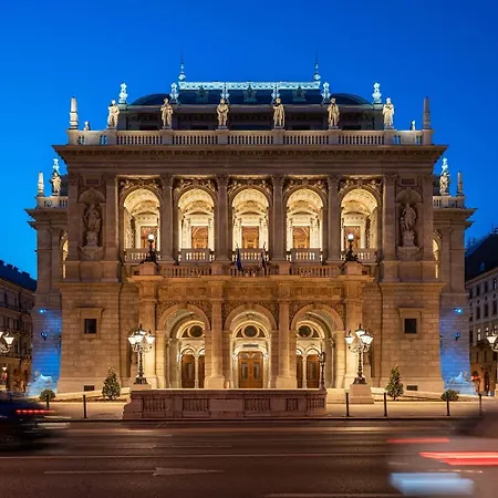 Beautiful Kiraly Street - With Ac Lejlighed Budapest